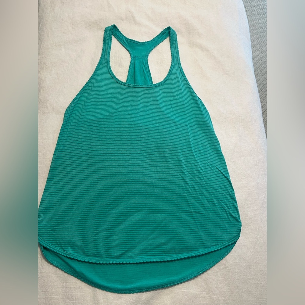Lululemon bright mint green singlet tank size 6 🏋🏼‍♀️